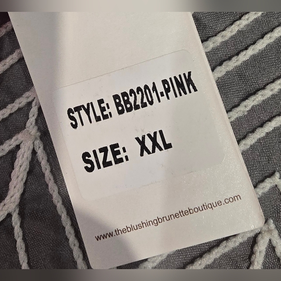 The Blushing Brunette Boutique Swimsuit Size XXL - Picture 2 of 8